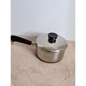 Revere Ware 1 1/2QT Saucepan with Lid